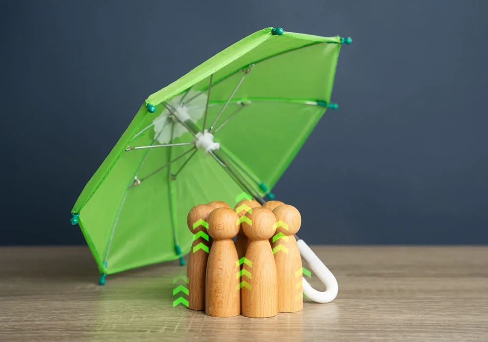 قوانین امنیتی و اخلاقی در اتاق فرار